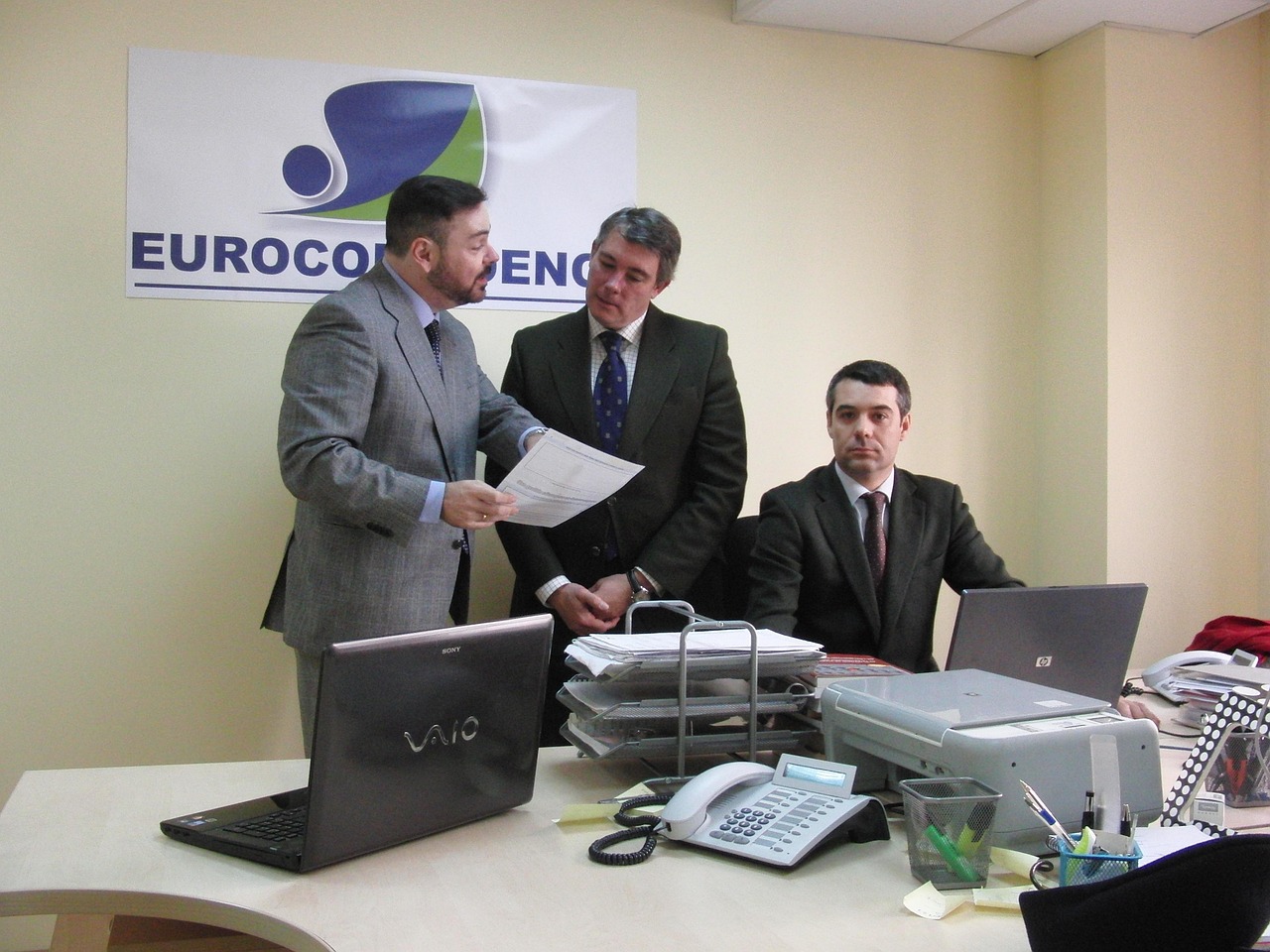 欧盟寿百年（彩寿）：青岛原油期货开户平台详情下载教程